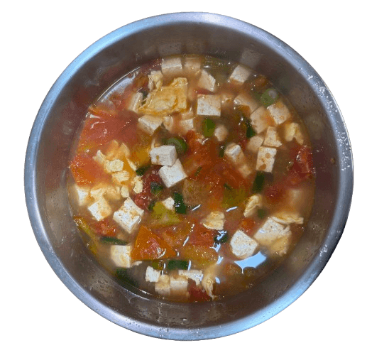 Read more about the article 家常暖心湯品｜番茄豆腐蛋花湯，簡單食材煮出幸福味道！